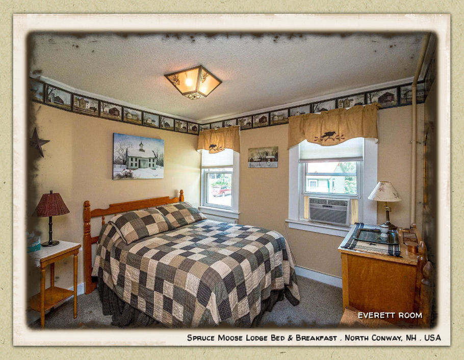 Spruce Moose Lodge - Everett Room Bed and Breakfast in NH - Everett Room